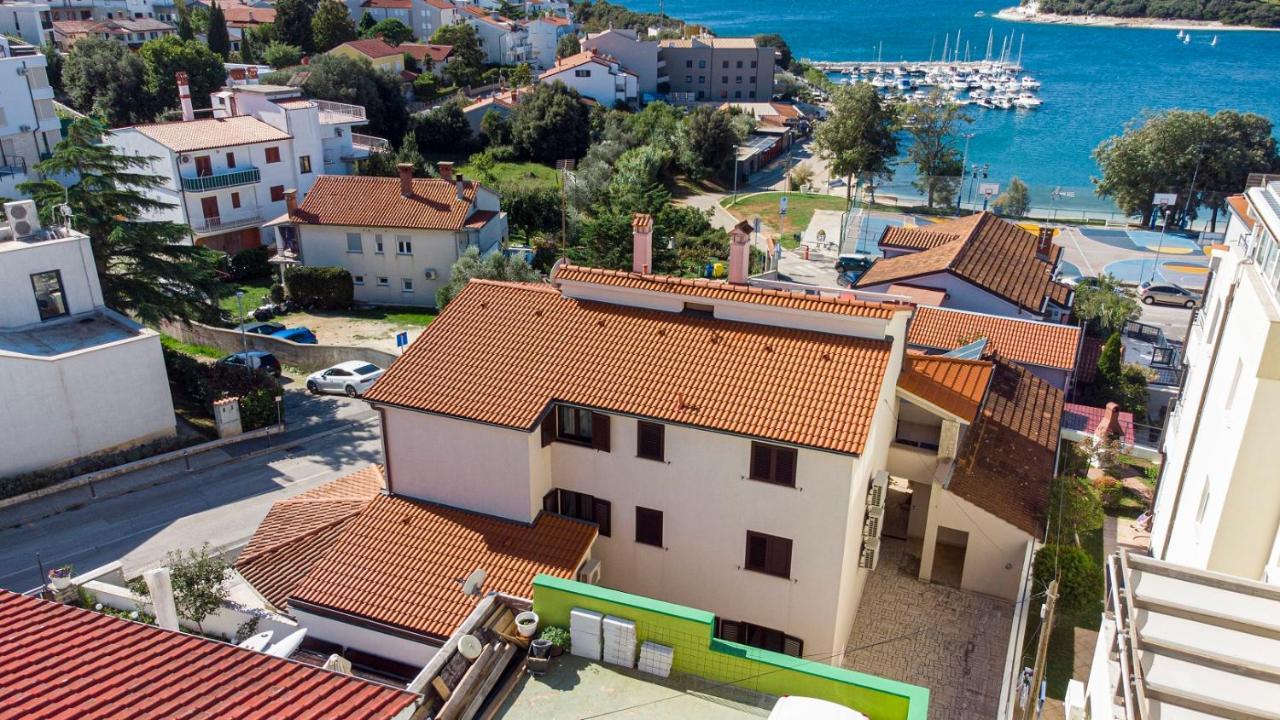Holiday Apartment 50M From The Beach Pjescana Uvala Eksteriør bilde